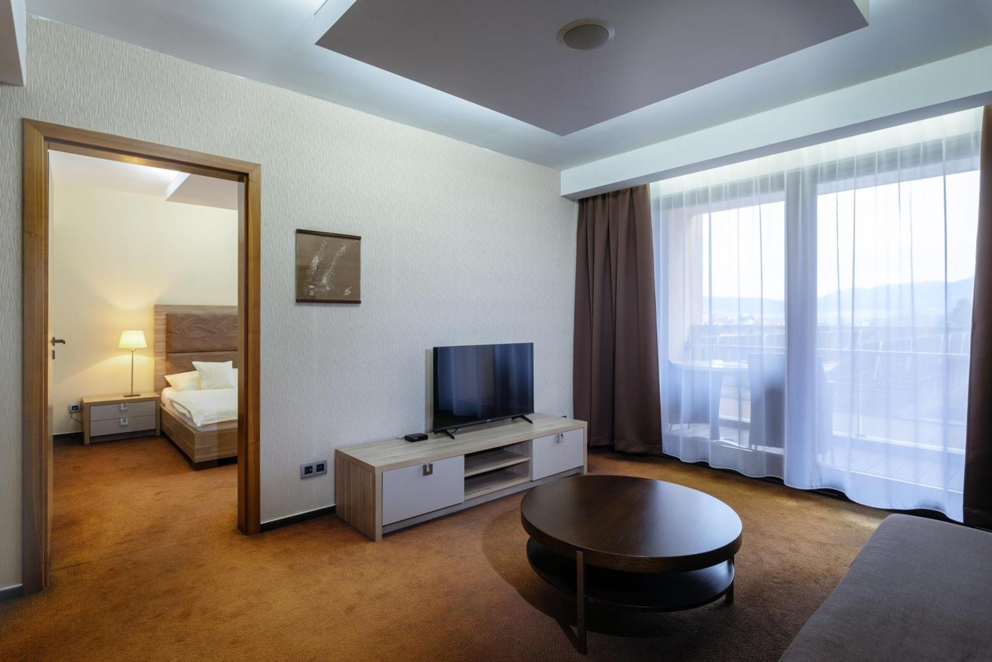 Wellness Hotel Diplomat Rajecke Teplice Exterior photo
