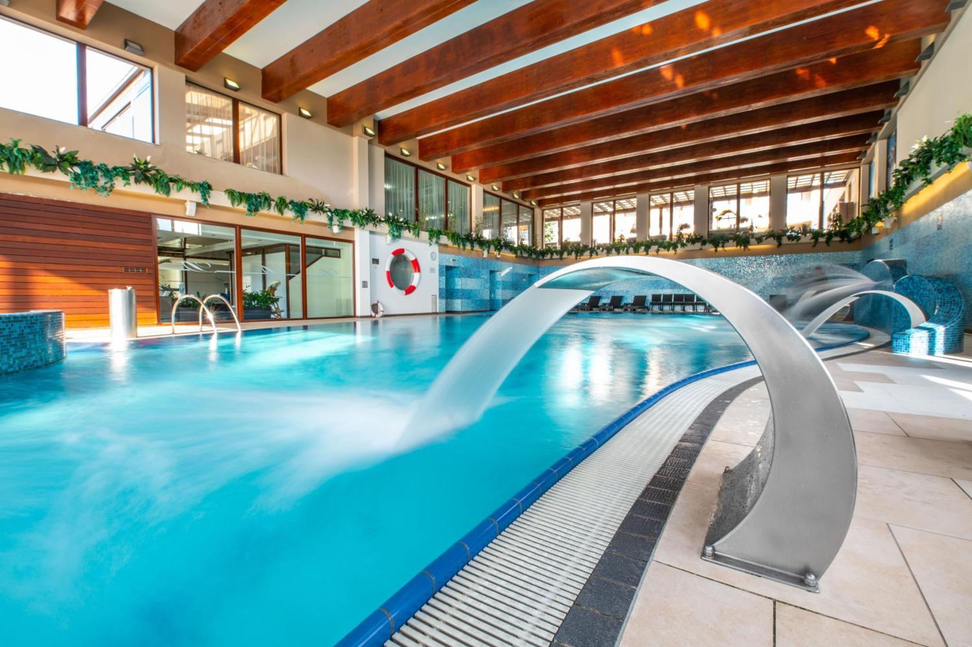 Wellness Hotel Diplomat Rajecke Teplice Exterior photo