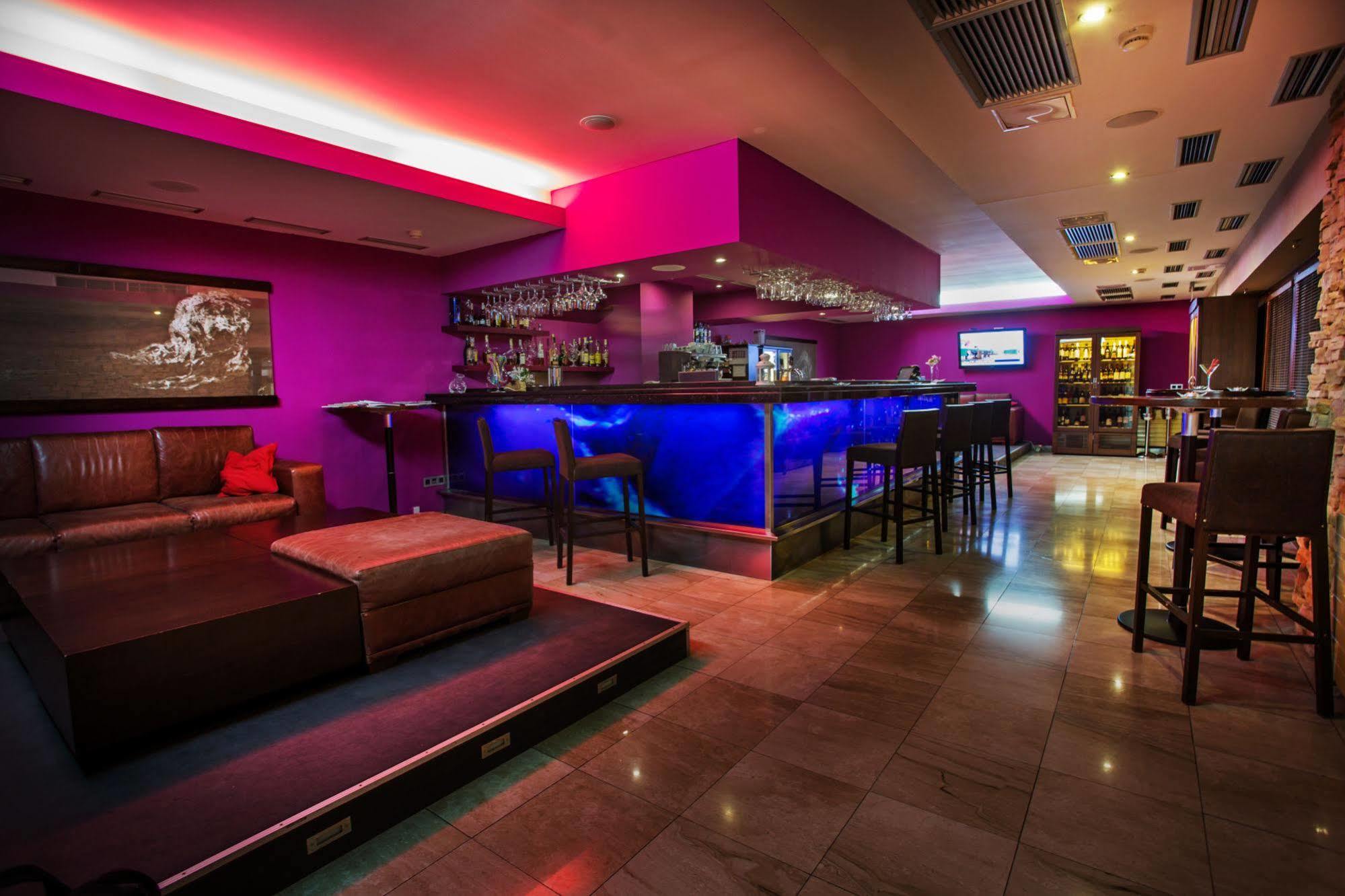 Wellness Hotel Diplomat Rajecke Teplice Exterior photo