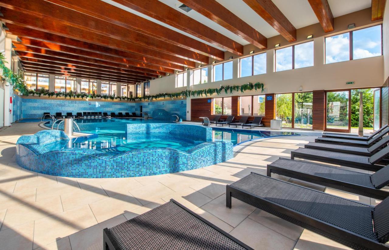 Wellness Hotel Diplomat Rajecke Teplice Exterior photo